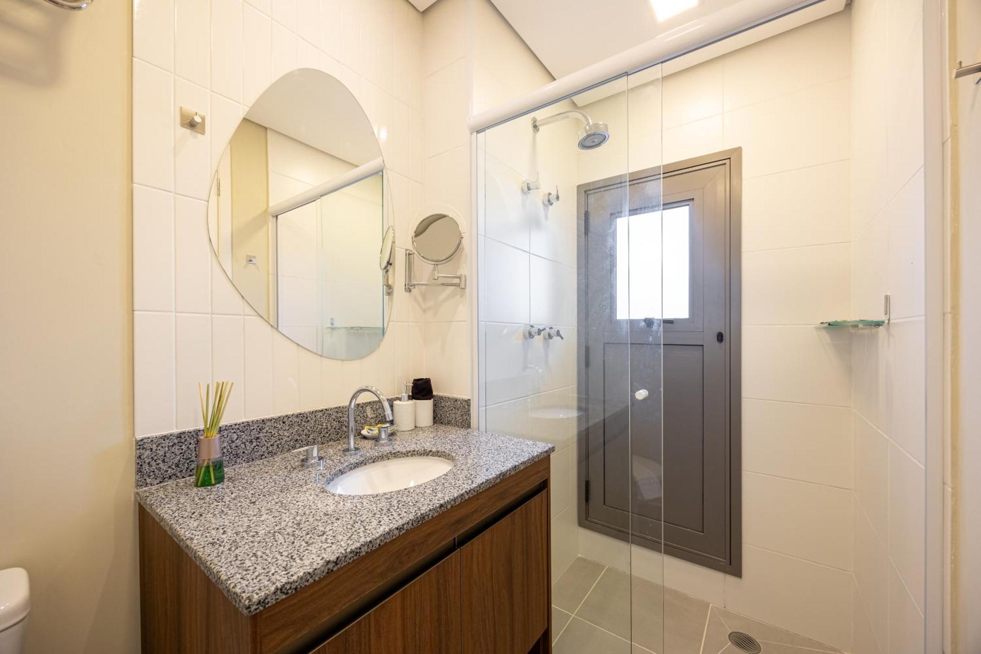 Ads - Ad 330 By Anora Spaces Apartamento